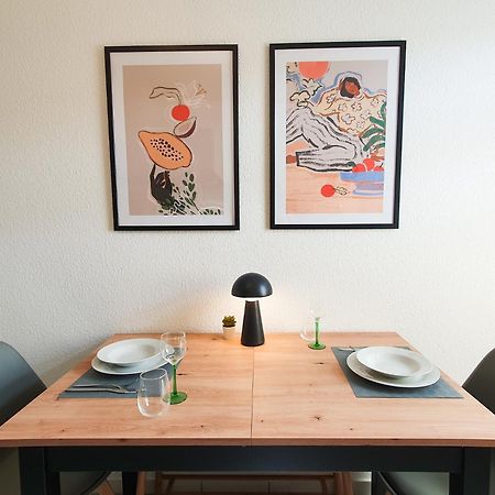 2 Zimmer, Bett Und Schlafsofa, Balkon, Waschmaschine L ライプツィヒ エクステリア 写真