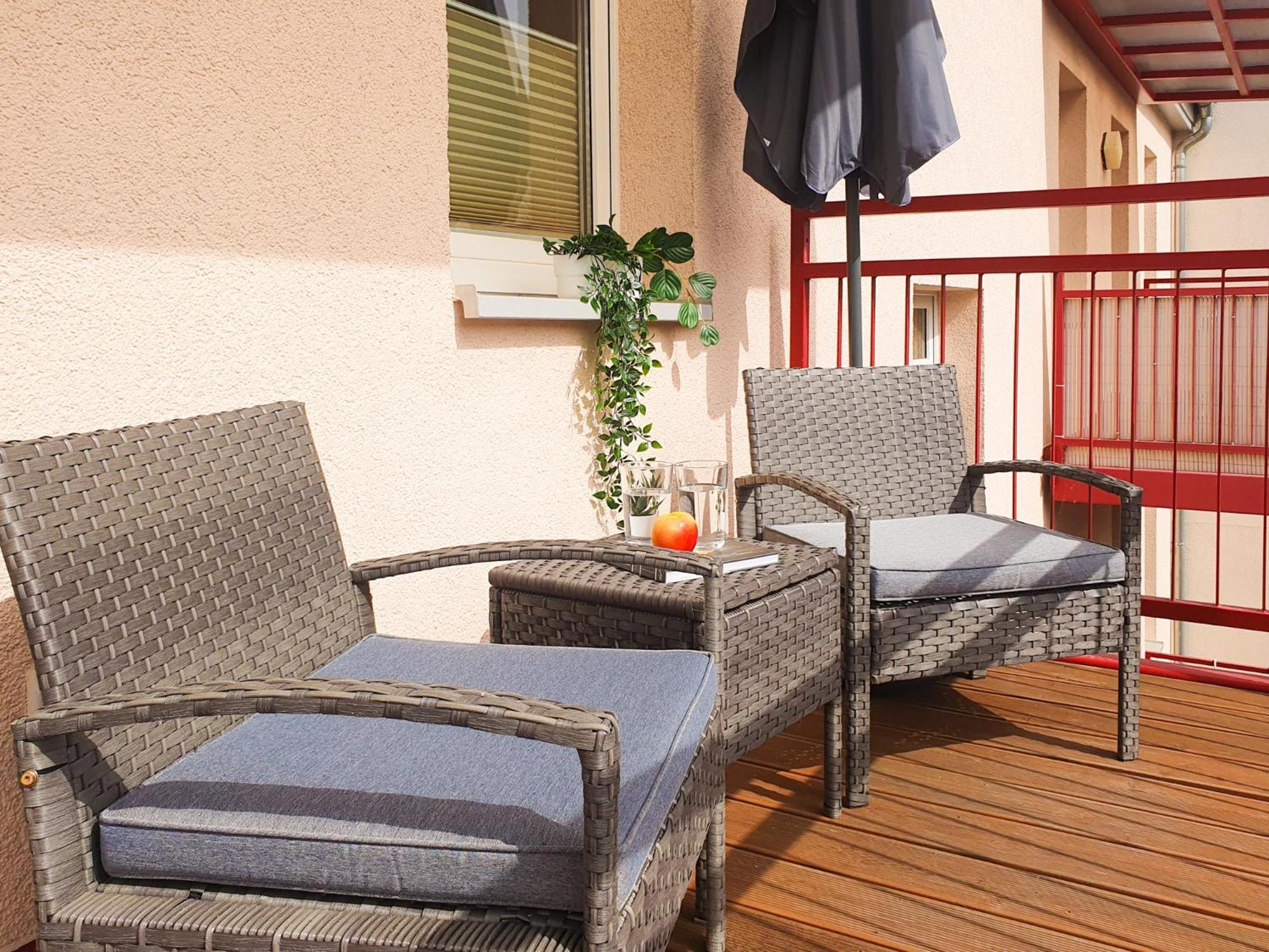 2 Zimmer, Bett Und Schlafsofa, Balkon, Waschmaschine L ライプツィヒ エクステリア 写真